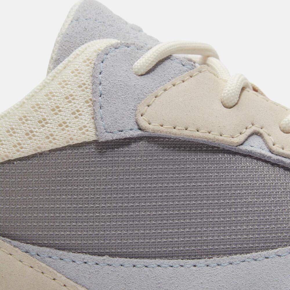 ホワイト レッジ ロー ウォータープルーフ ハイキング ブーツ レディース image number 5