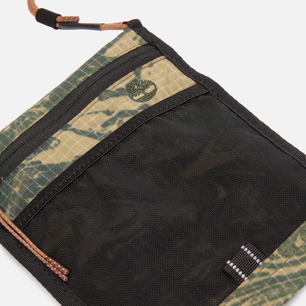 シティ トラヴァース ライト カモ パスポート ホルダー image number 3