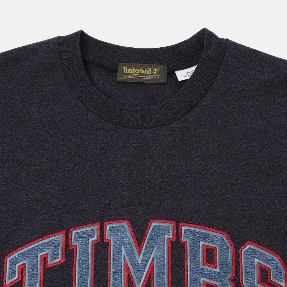 【TOKYO DESIGN COLLECTIVE】半袖 TIMBS Tシャツ ユニセックス image number 4