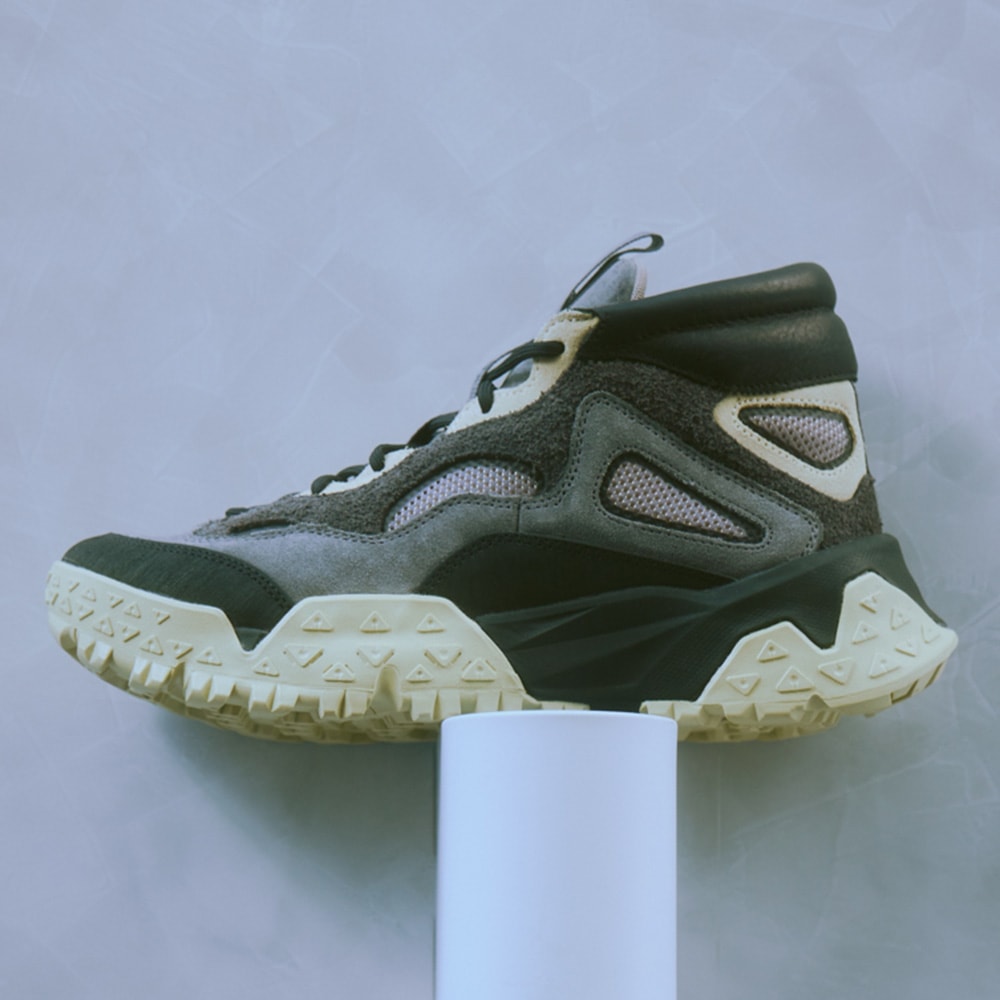 モーション スクランブル ミッド ブーツ メンズ